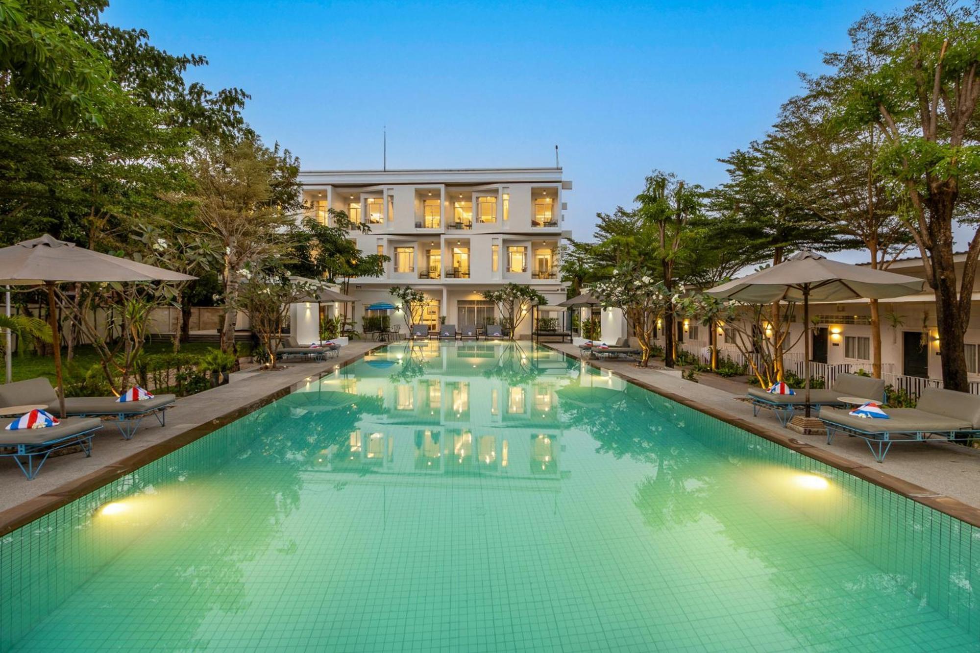 Elysium Suite Siem Reap Buitenkant foto